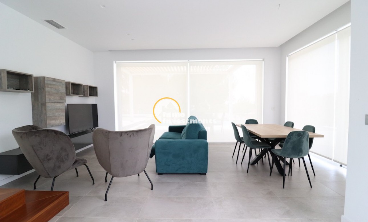 Resale - Villa - Las Colinas - Las Colinas Golf