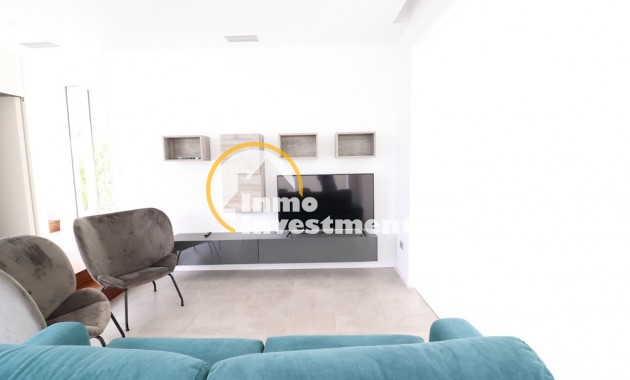 Resale - Villa - Las Colinas - Las Colinas Golf