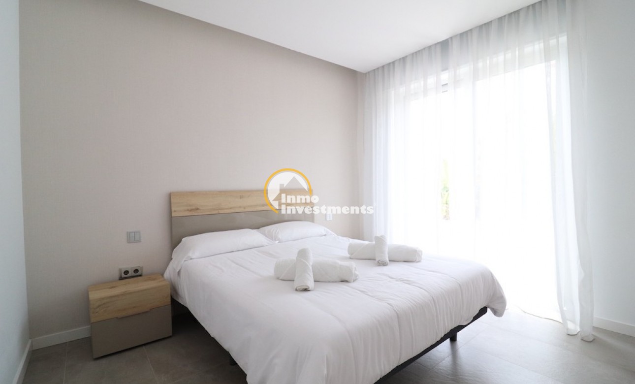 Resale - Villa - Las Colinas - Las Colinas Golf