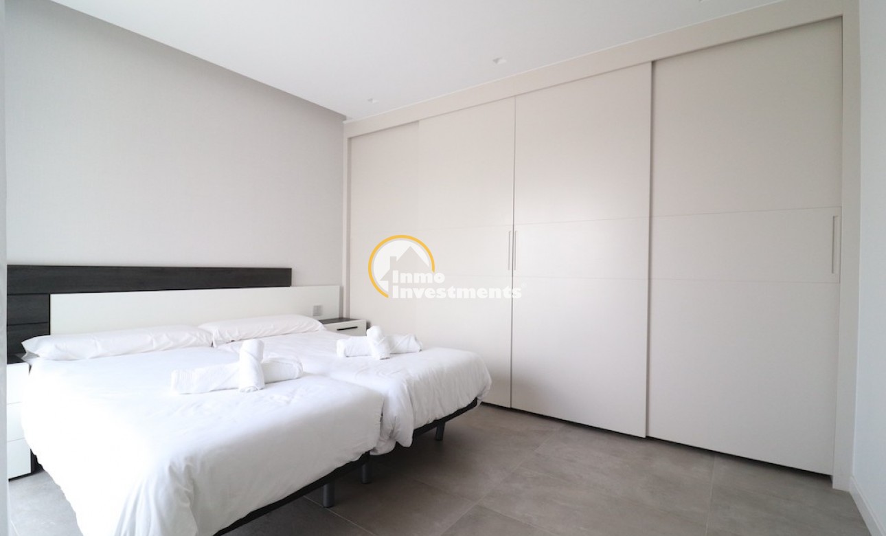 Resale - Villa - Las Colinas - Las Colinas Golf