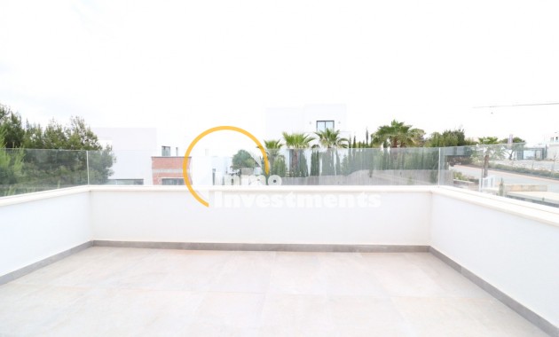 Resale - Villa - Las Colinas - Las Colinas Golf