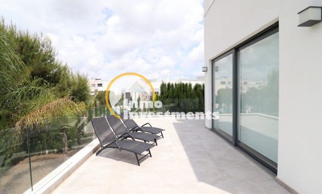 Resale - Villa - Las Colinas - Las Colinas Golf