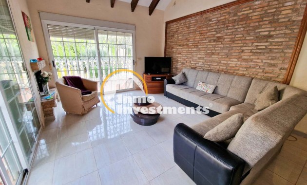 Resale - Villa - Playa Flamenca