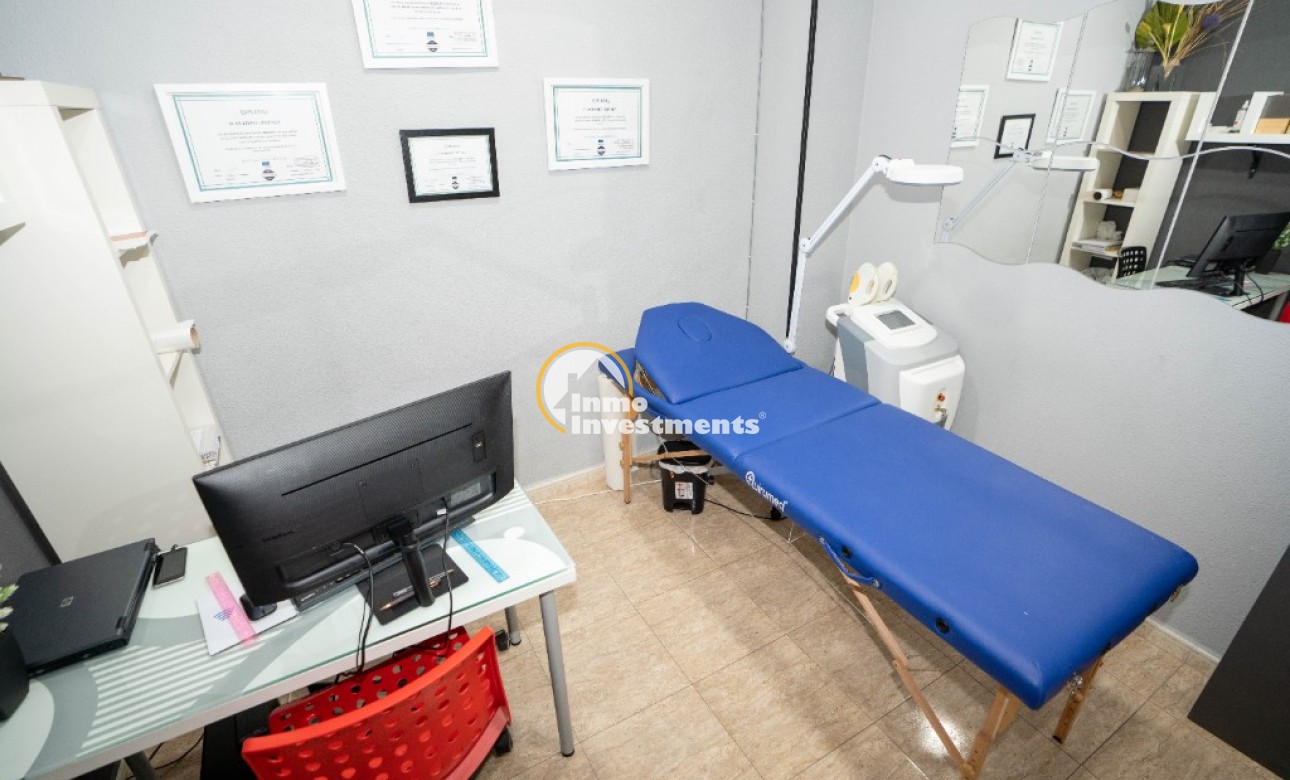 Bestaande bouw - Commercieel - Torrevieja