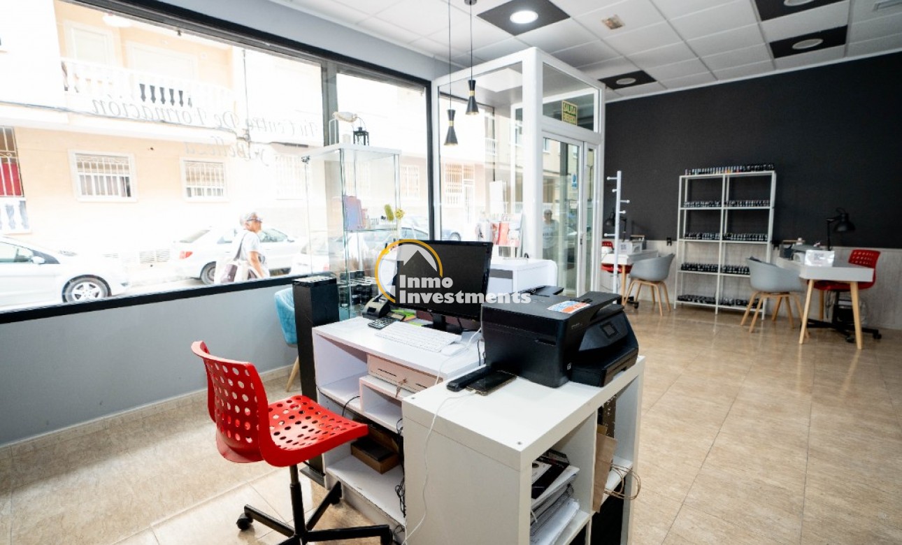 Bestaande bouw - Commercieel - Torrevieja