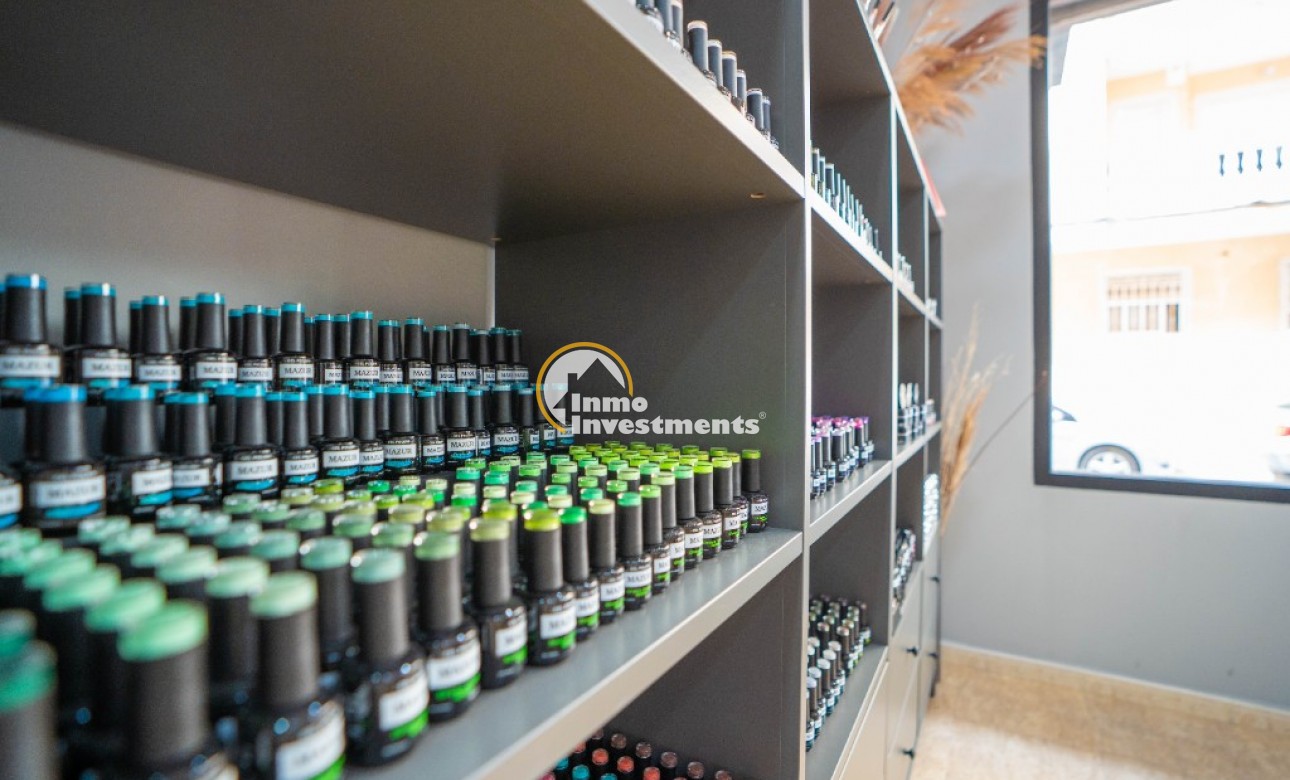 Bestaande bouw - Commercieel - Torrevieja