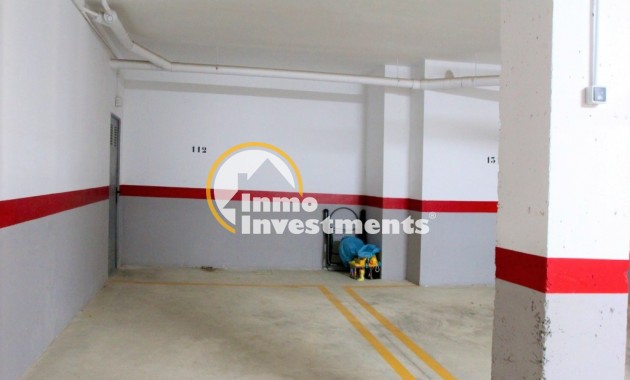Resale - Apartment - Villamartin