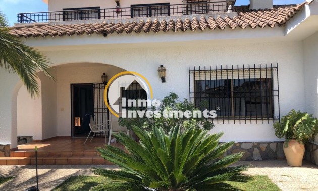 Bestaande bouw - Villa - Cabo Roig