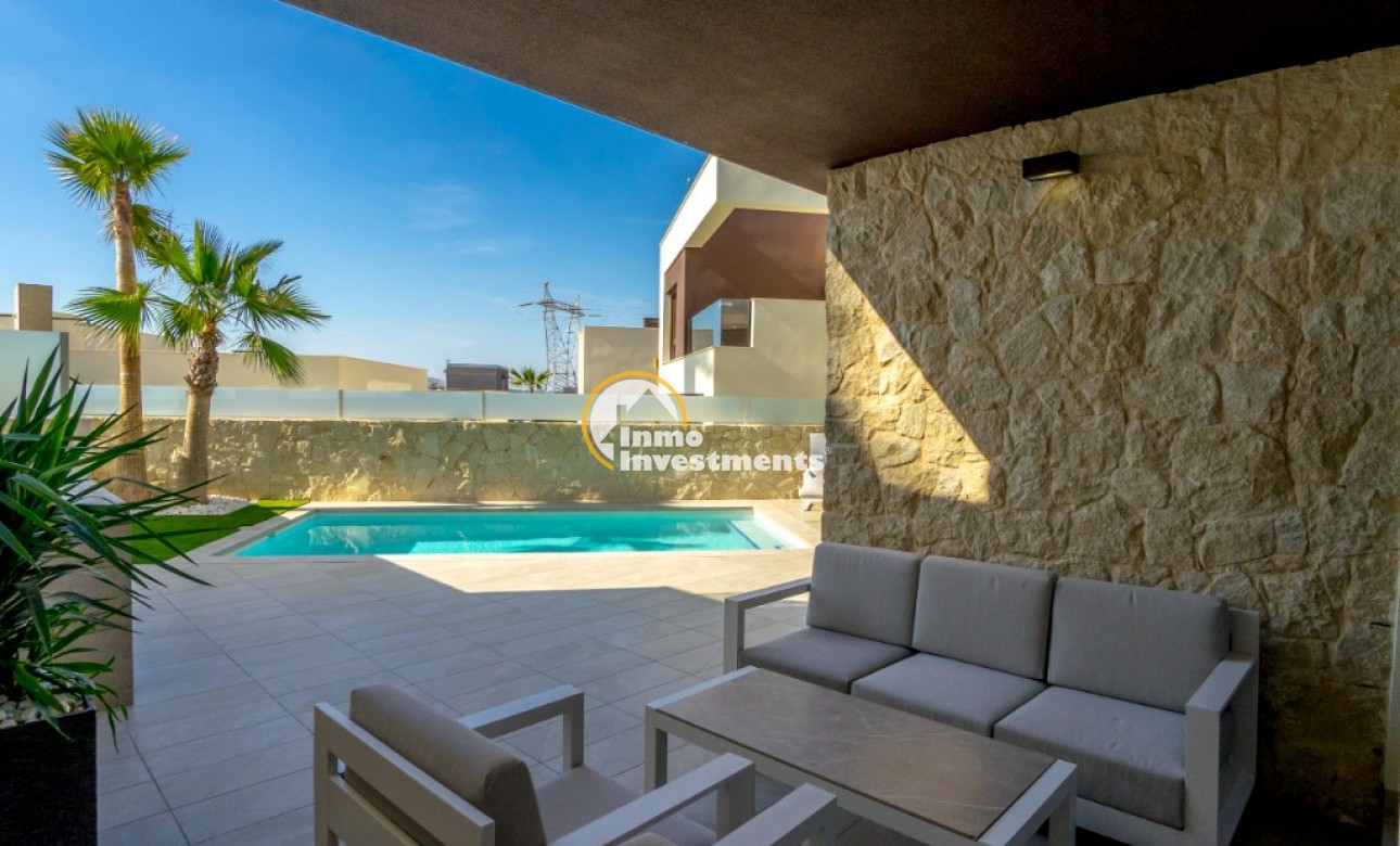 Obra nueva - Chalet independiente - Rojales