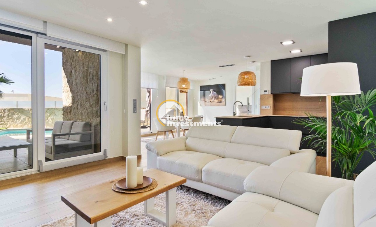 Obra nueva - Chalet independiente - Rojales