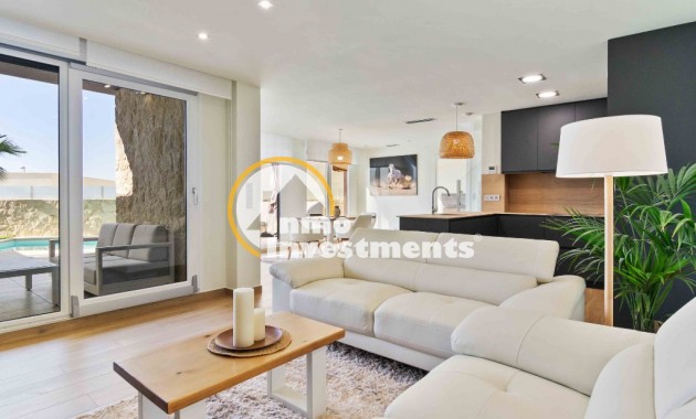 Obra nueva - Chalet independiente - Rojales