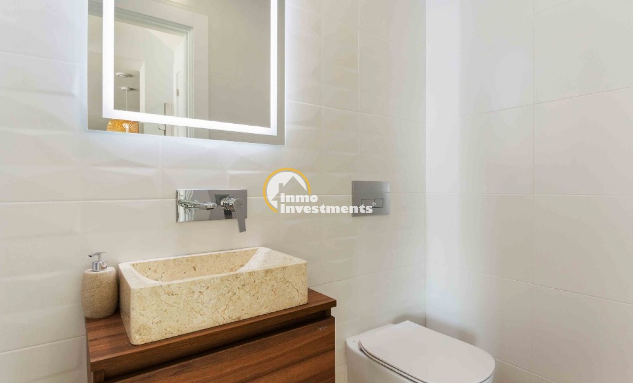 Obra nueva - Chalet independiente - Rojales