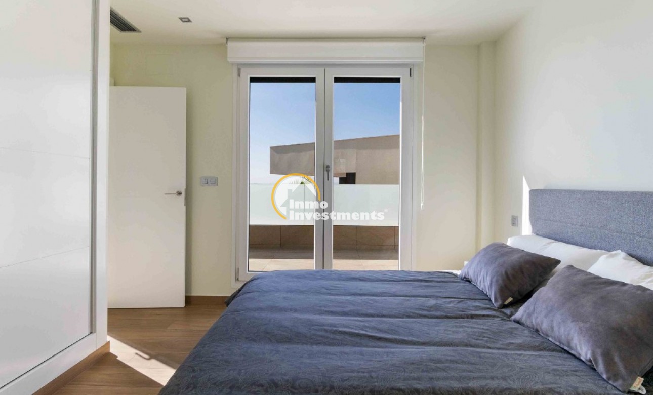 Obra nueva - Chalet independiente - Rojales