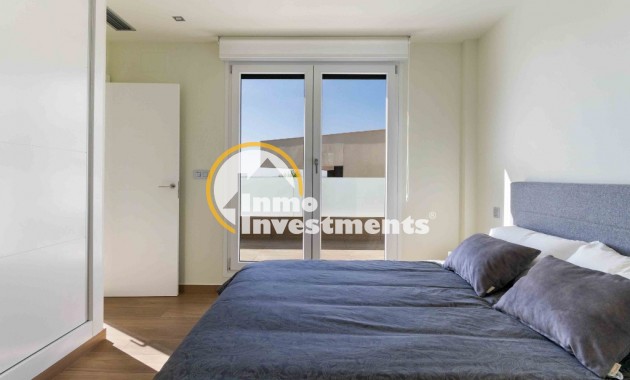 Obra nueva - Chalet independiente - Rojales