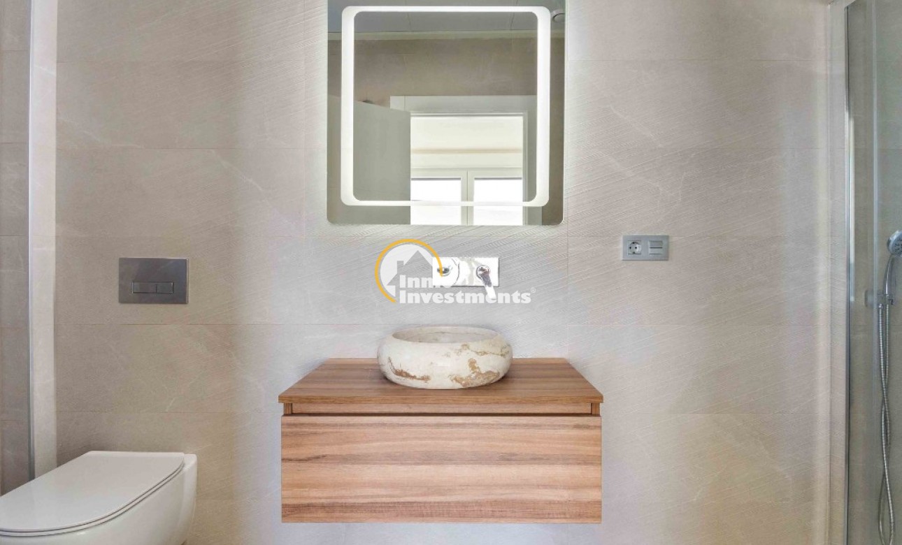 Obra nueva - Chalet independiente - Rojales