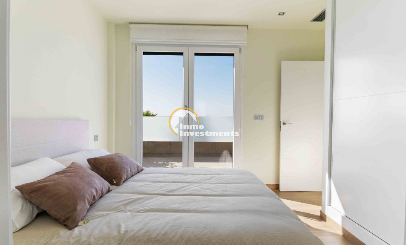 Obra nueva - Chalet independiente - Rojales