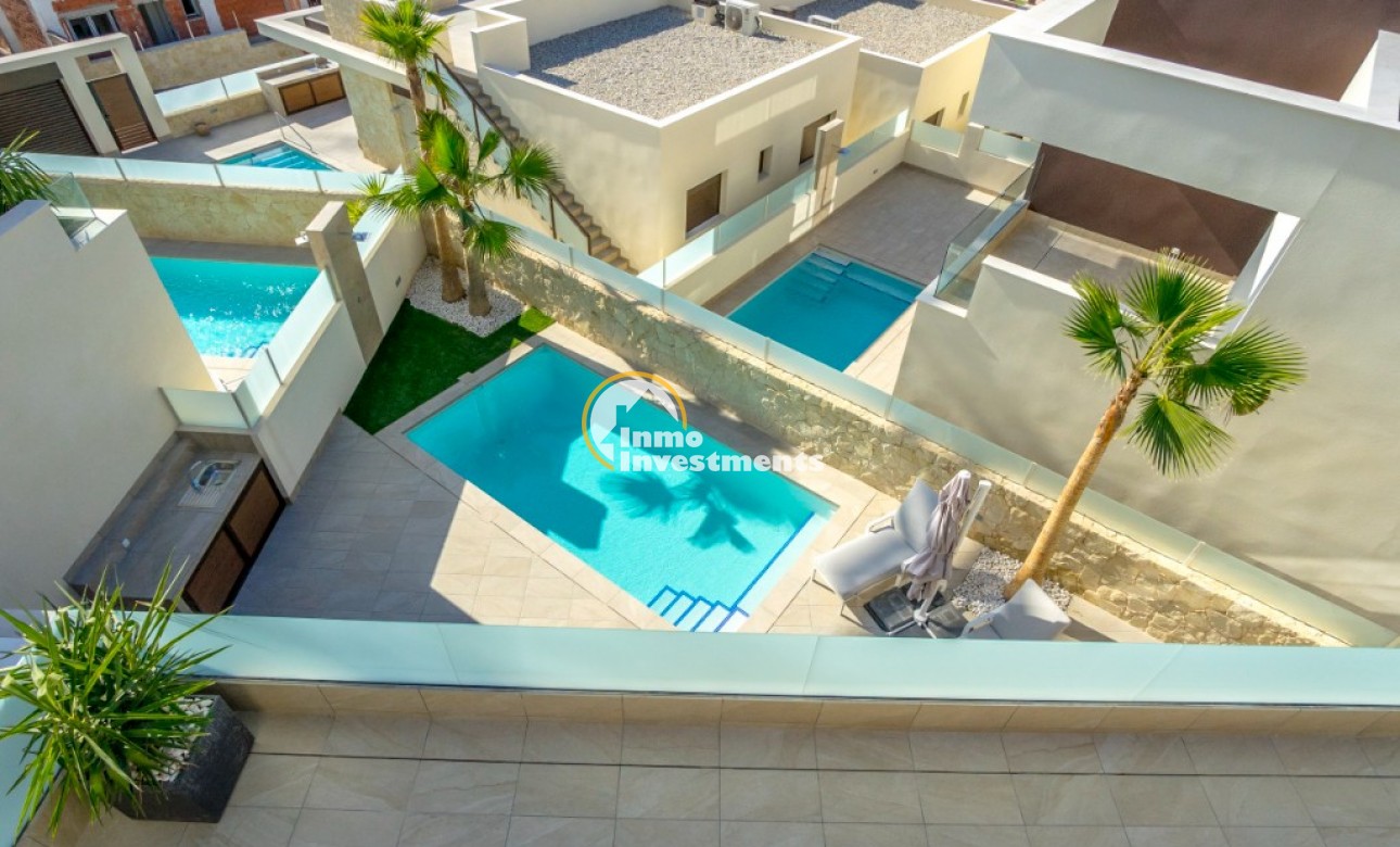 Obra nueva - Chalet independiente - Rojales