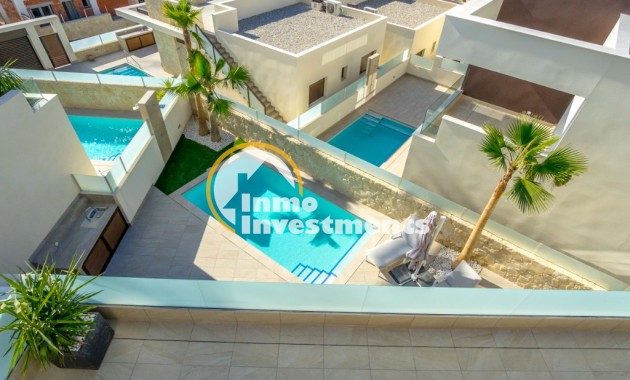 Obra nueva - Chalet independiente - Rojales