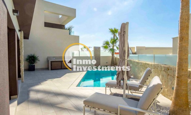 Obra nueva - Chalet independiente - Rojales