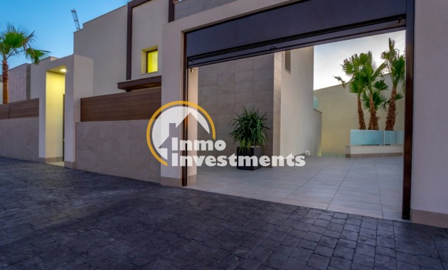 Obra nueva - Chalet independiente - Rojales