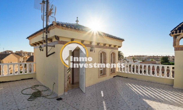 Resale - Villa - Orihuela Costa - La Florida