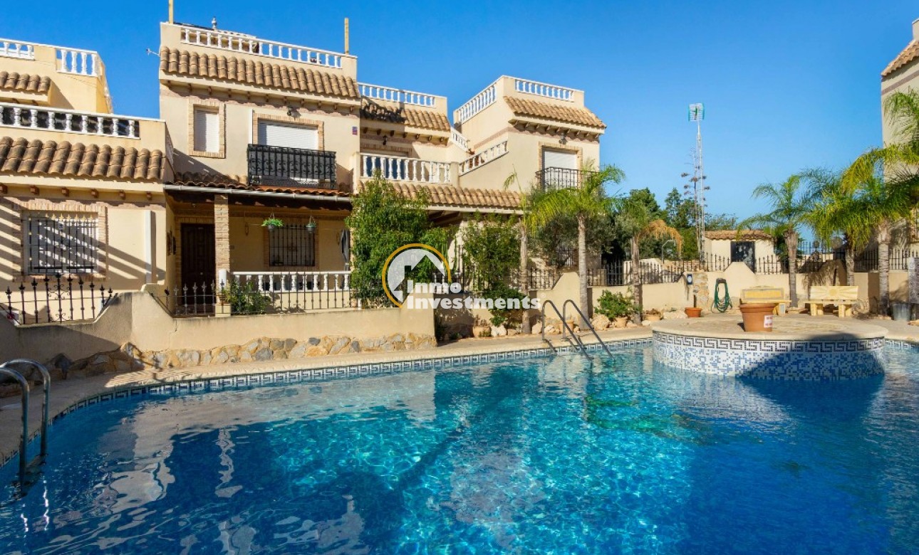 Resale - Villa - Orihuela Costa - La Florida