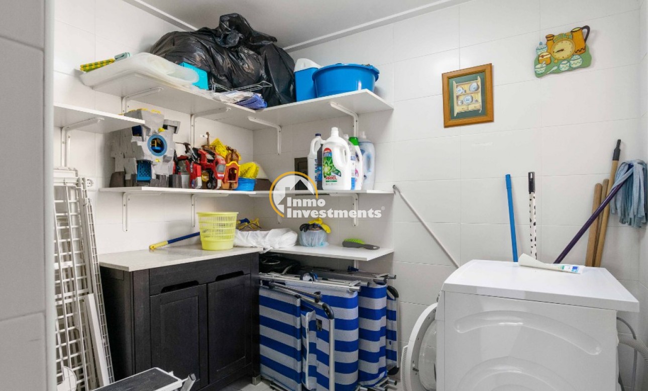 Resale - Villa - Orihuela Costa - La Florida