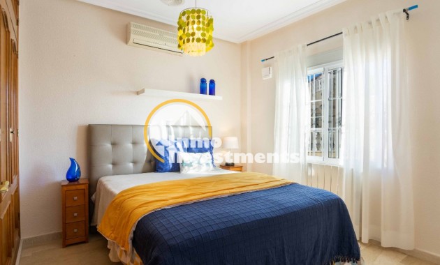 Resale - Villa - Orihuela Costa - La Florida