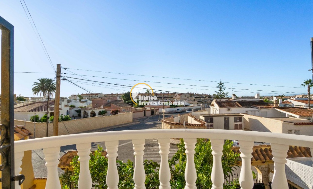 Resale - Villa - Orihuela Costa - La Florida