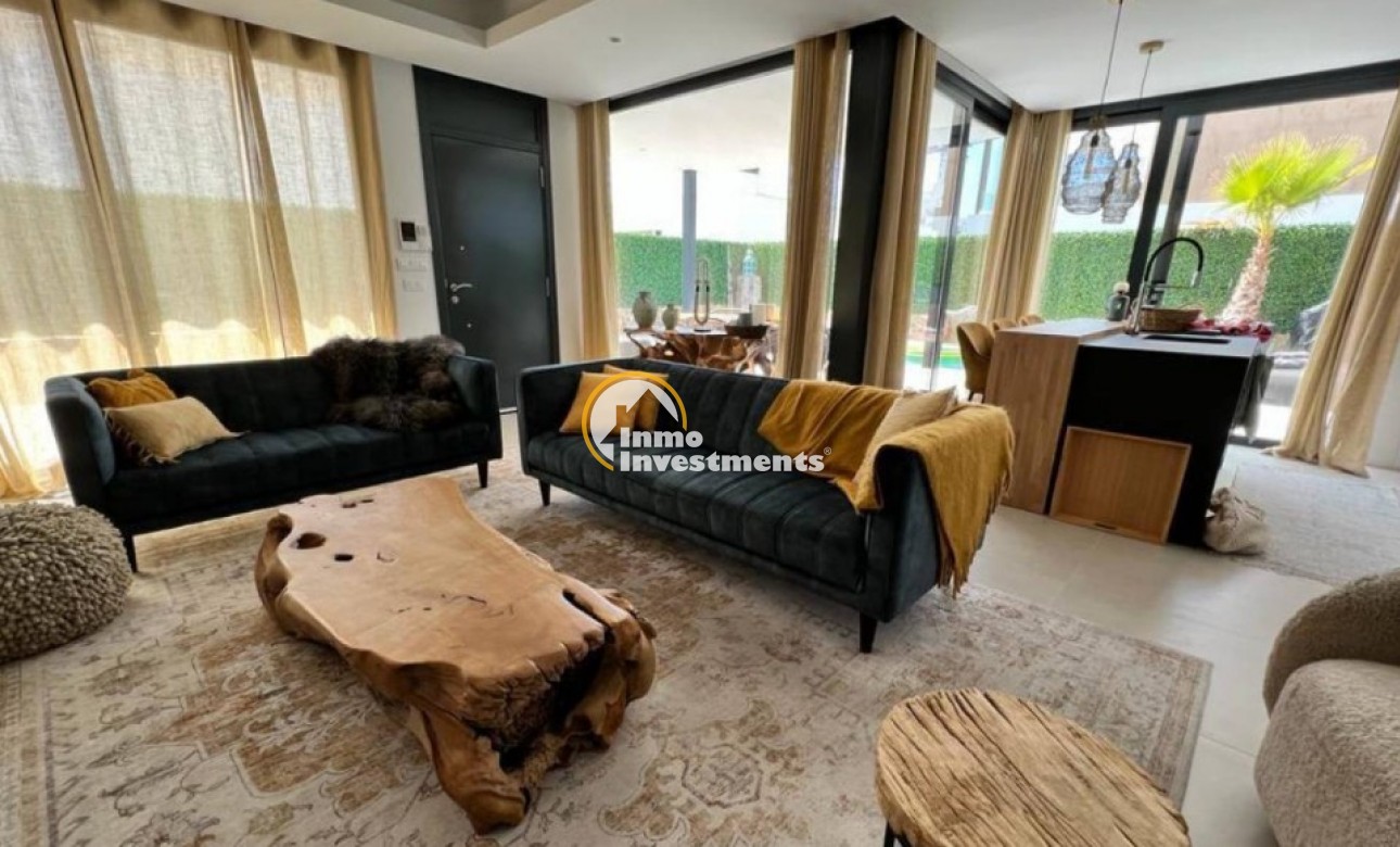 Reventa - Chalet independiente - Finestrat