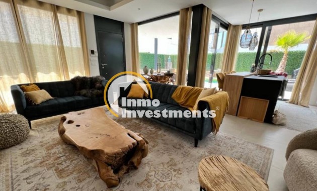 Reventa - Chalet independiente - Finestrat