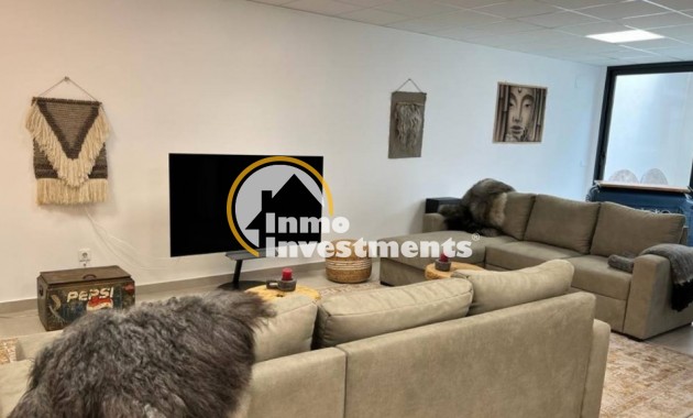 Reventa - Chalet independiente - Finestrat