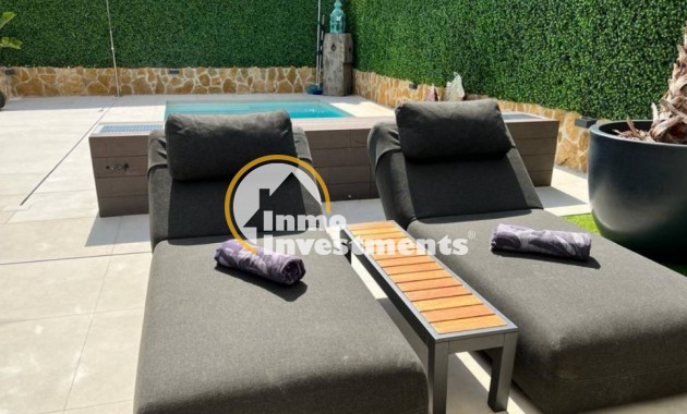 Reventa - Chalet independiente - Finestrat