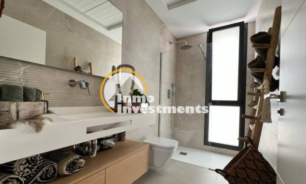 Reventa - Chalet independiente - Finestrat