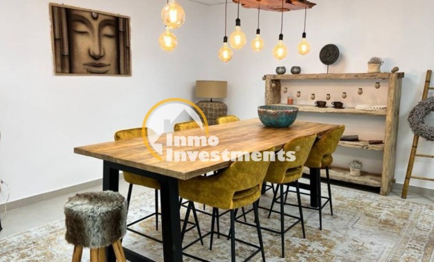 Reventa - Chalet independiente - Finestrat