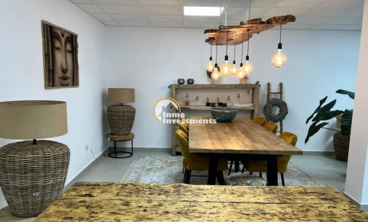 Reventa - Chalet independiente - Finestrat