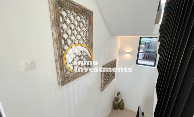 Reventa - Chalet independiente - Finestrat