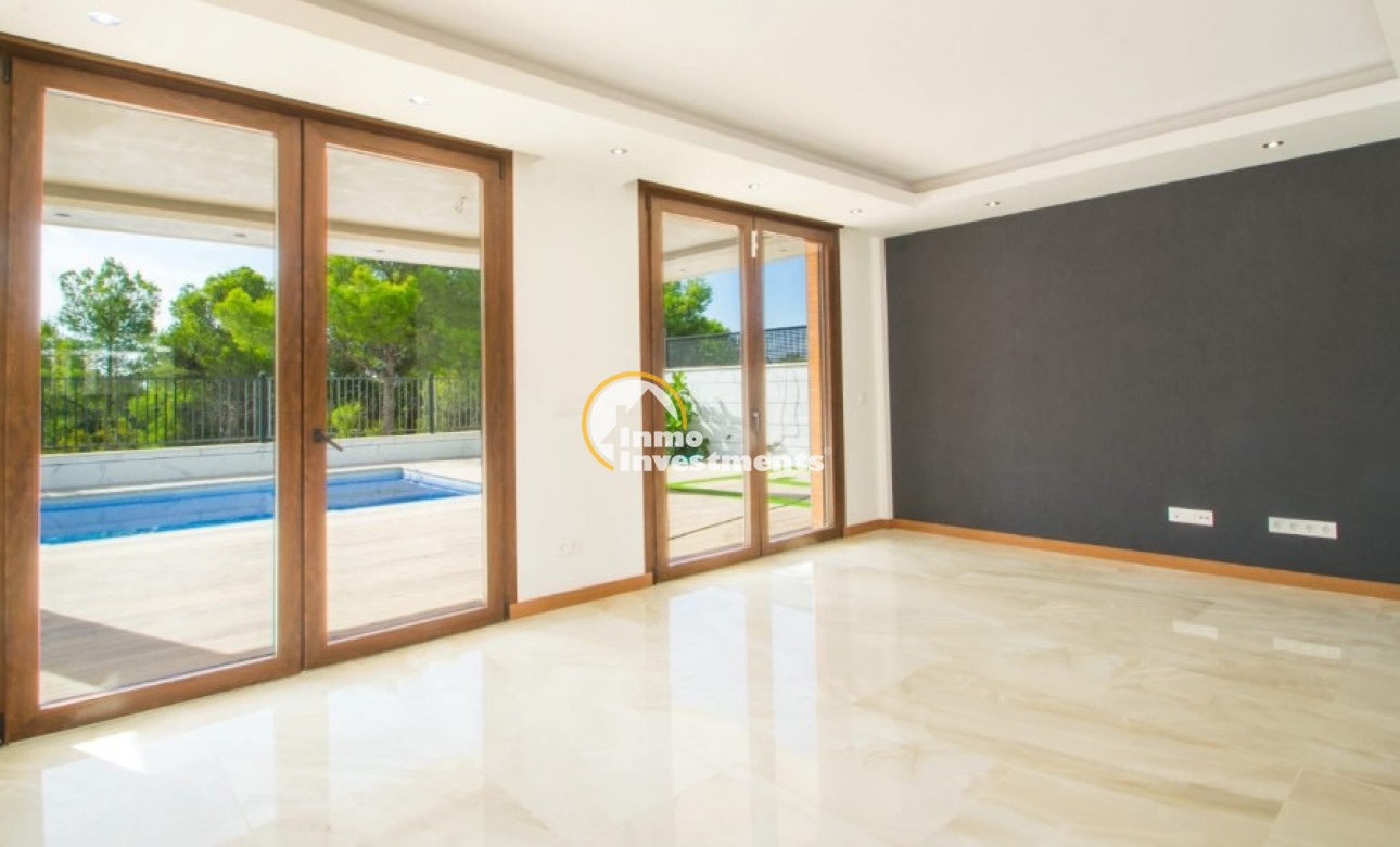 Obra nueva - Chalet independiente - Finestrat