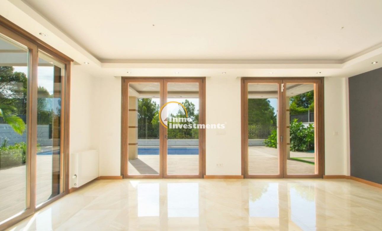 Obra nueva - Chalet independiente - Finestrat