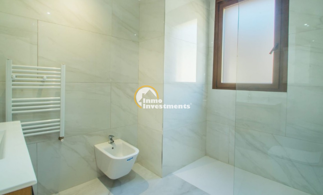 Obra nueva - Chalet independiente - Finestrat