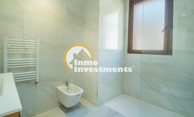 Obra nueva - Chalet independiente - Finestrat