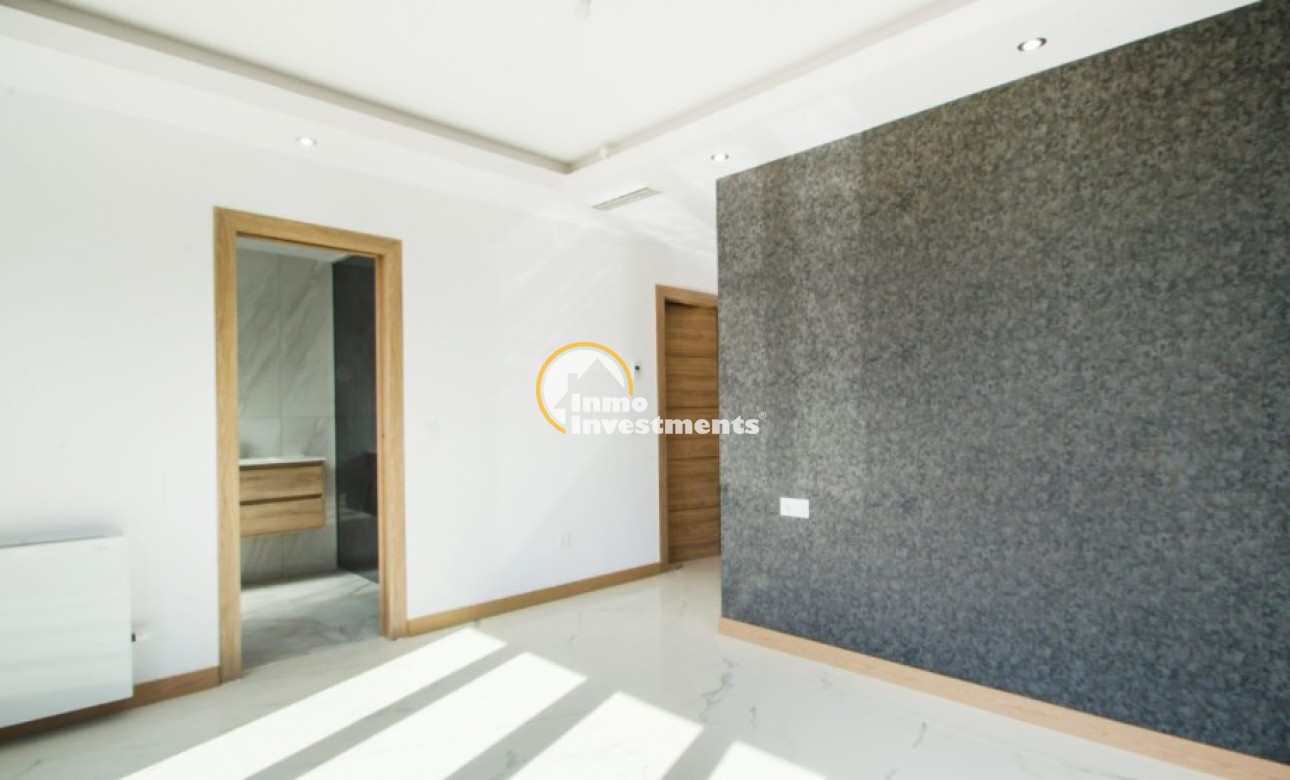 Obra nueva - Chalet independiente - Finestrat