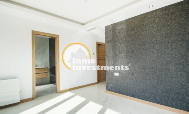 Obra nueva - Chalet independiente - Finestrat