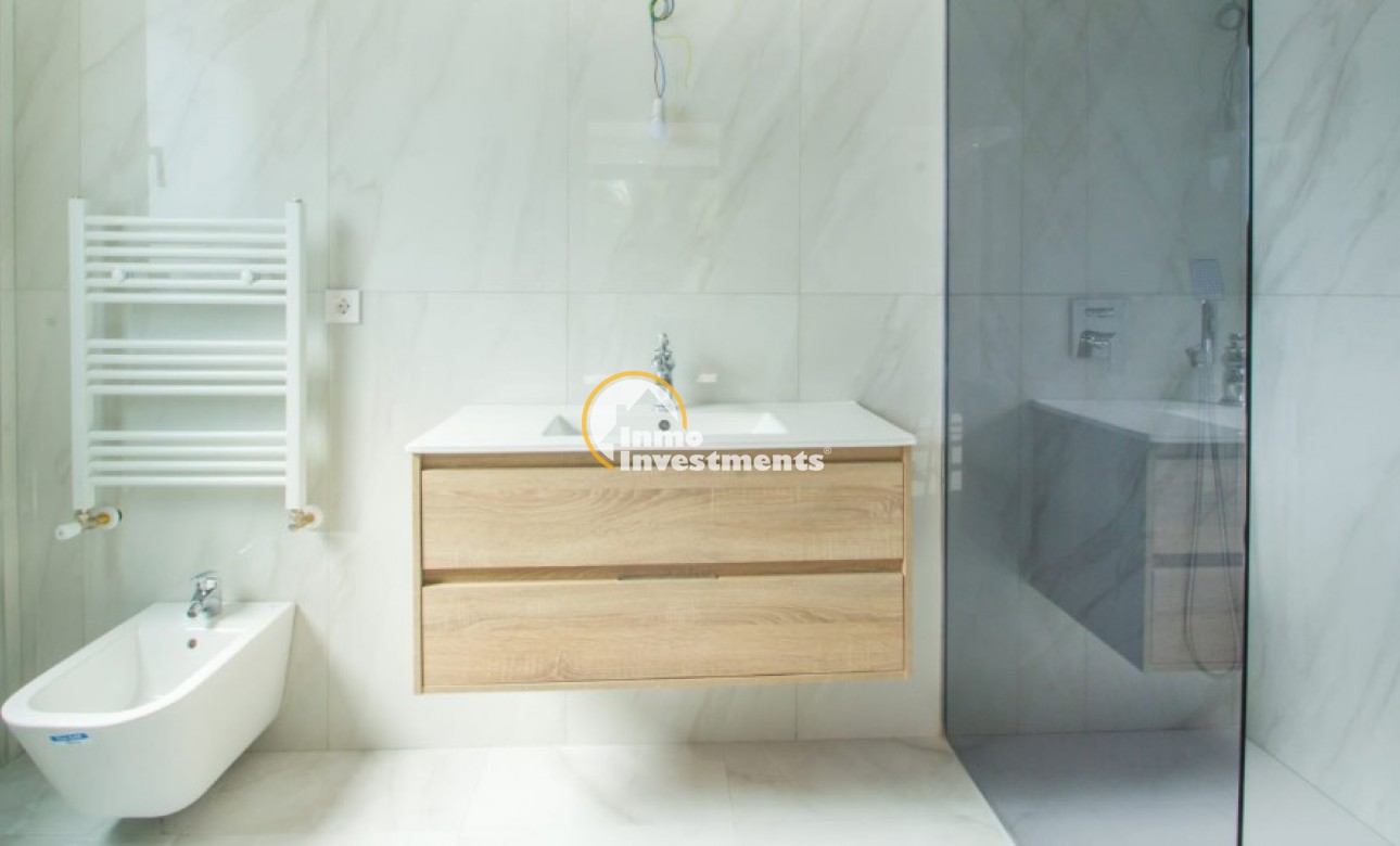 Obra nueva - Chalet independiente - Finestrat