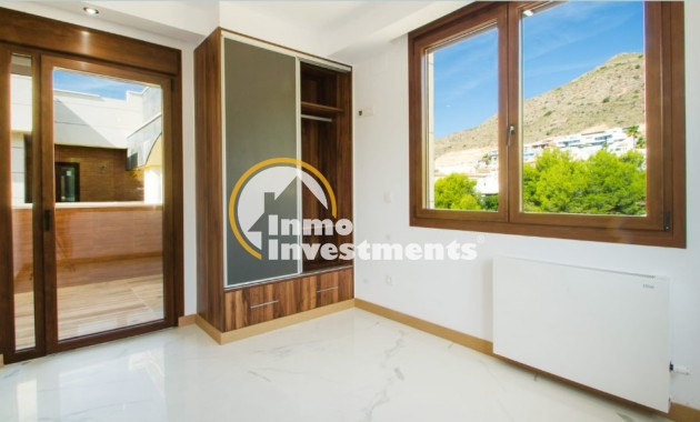 Obra nueva - Chalet independiente - Finestrat