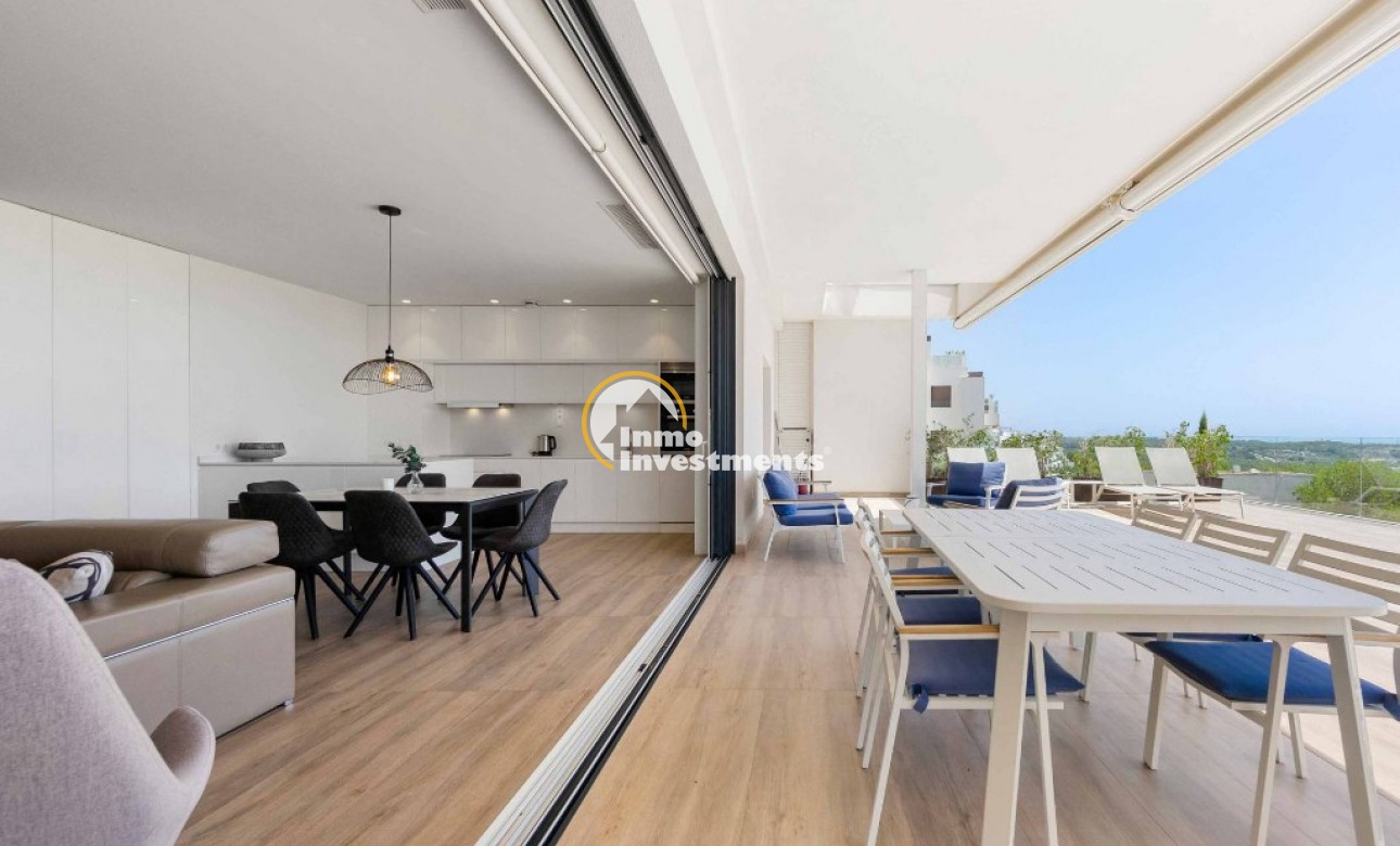 Resale - Apartment - Las Colinas - Las Colinas Golf