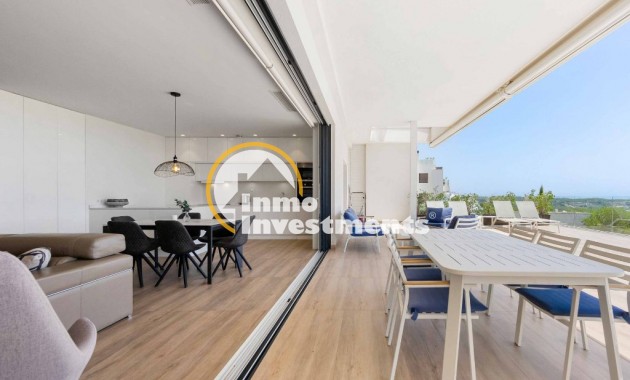 Resale - Apartment - Las Colinas - Las Colinas Golf