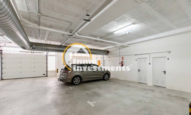 Resale - Apartment - Las Colinas - Las Colinas Golf