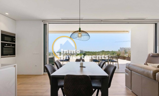 Resale - Apartment - Las Colinas - Las Colinas Golf