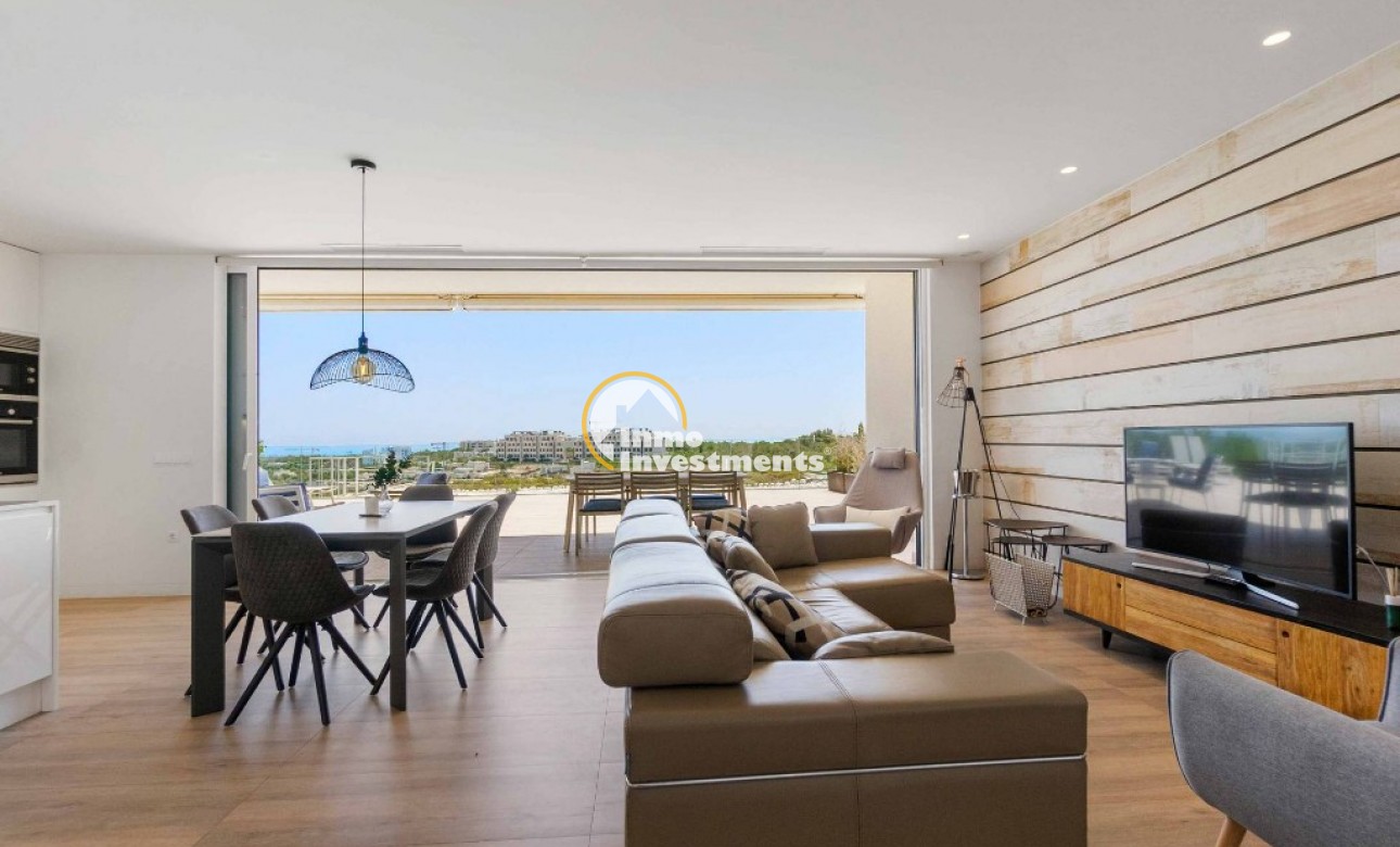 Resale - Apartment - Las Colinas - Las Colinas Golf